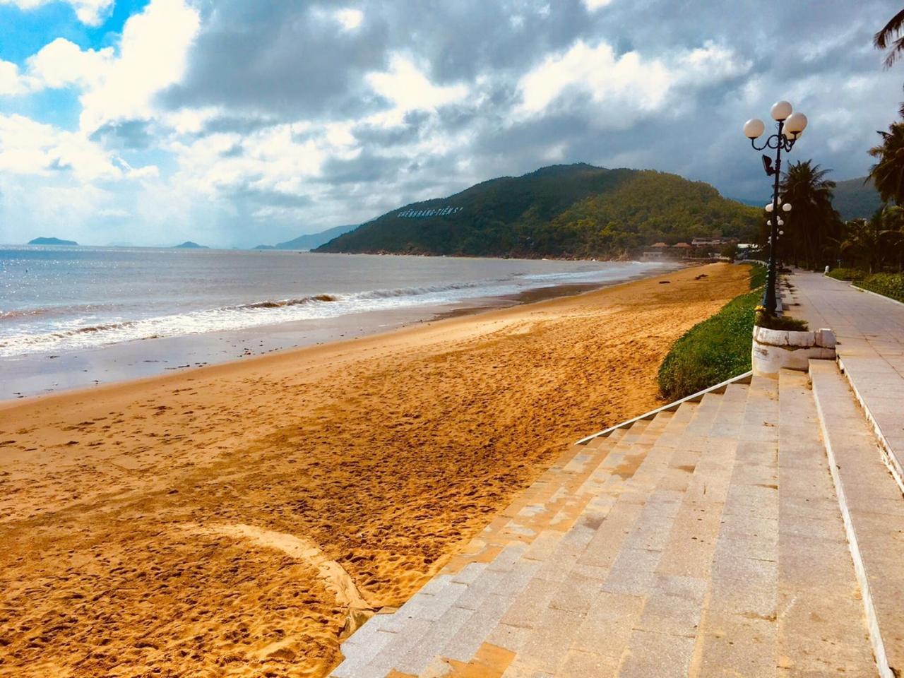 Come To Me H Quy Nhon Exteriér fotografie